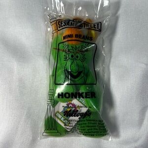 Vtg 1999 Honker Green Monster Sesame Street Kelloggs Plush Figure Mini Beans Bag